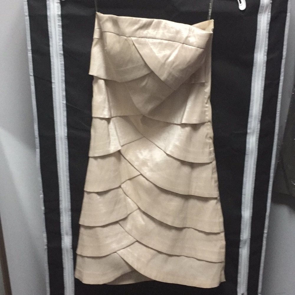 A beige cocktail dress size M